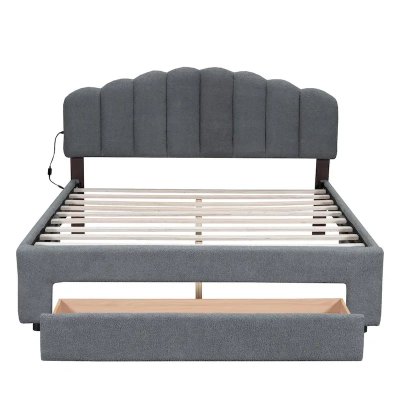 Lit plateforme tapissé de taille Queen avec tiroir